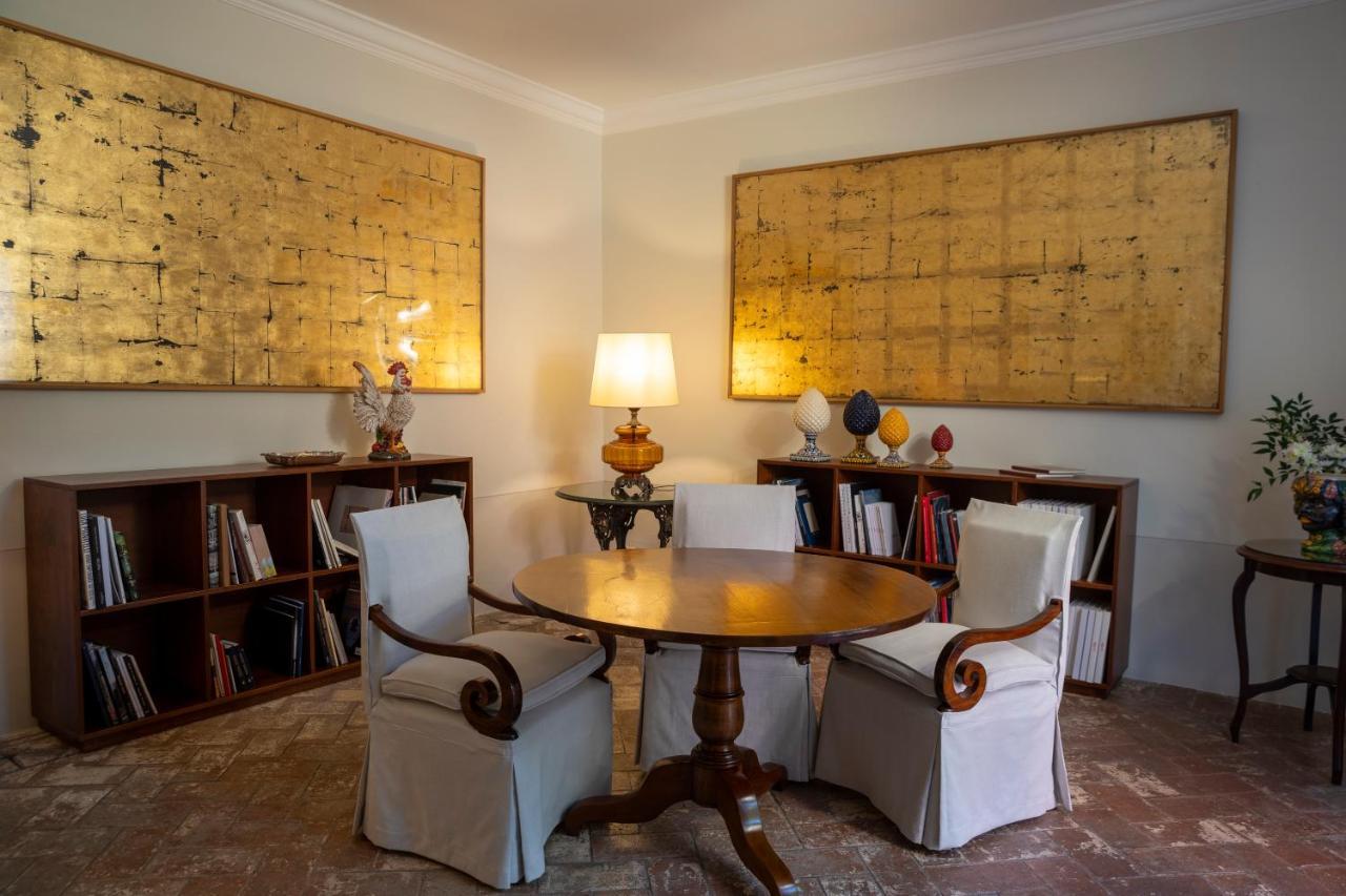 Albergo פיאטרה סנטה מראה חיצוני תמונה