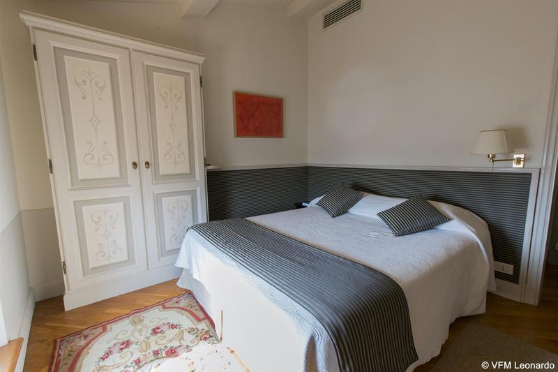 Albergo פיאטרה סנטה מראה חיצוני תמונה