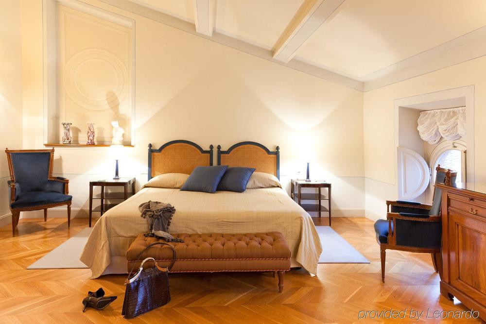 Albergo פיאטרה סנטה חדר תמונה