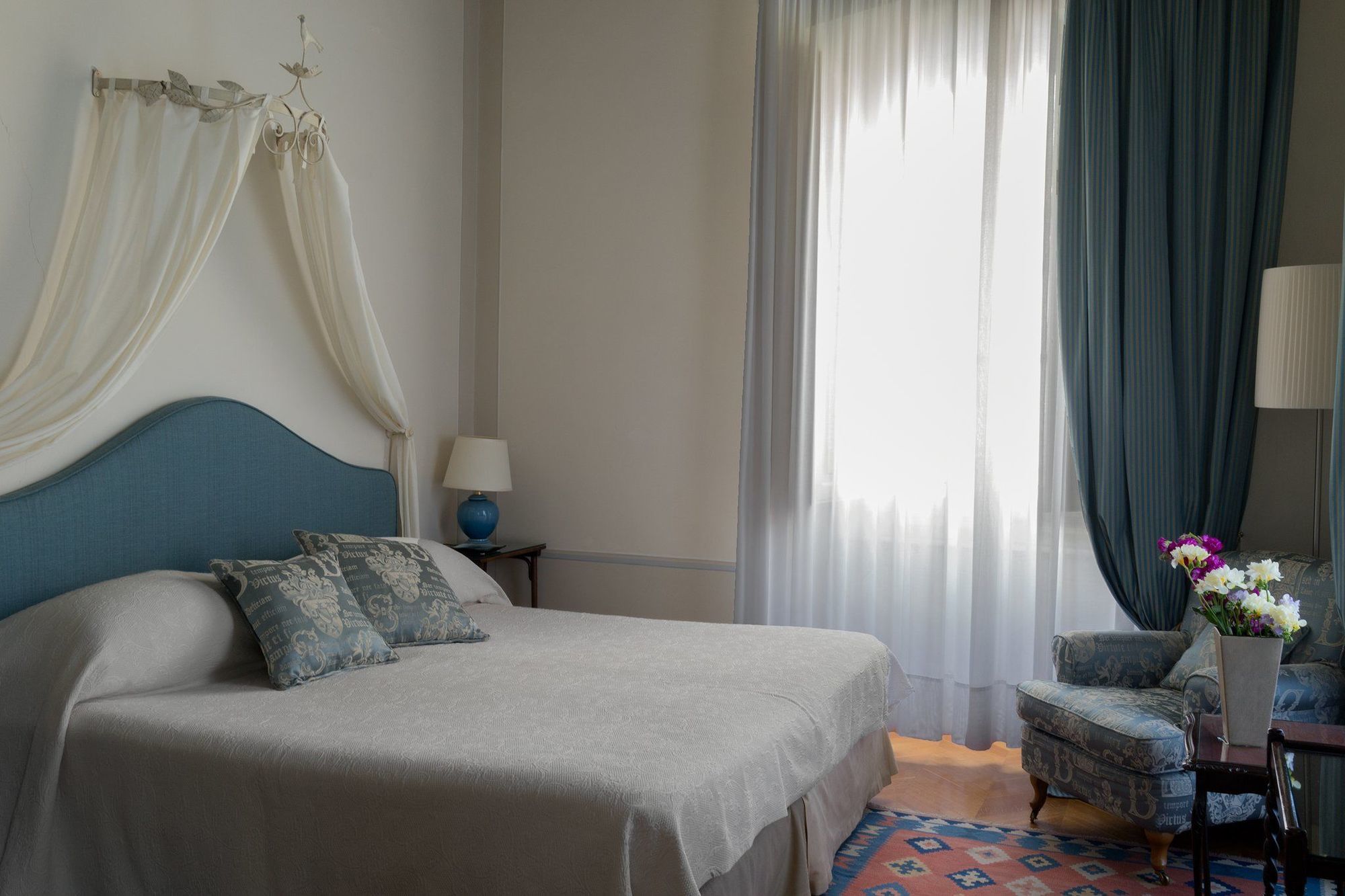 Albergo פיאטרה סנטה מראה חיצוני תמונה
